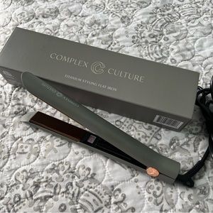 Complex Culture Flat Iron Hair Straightener